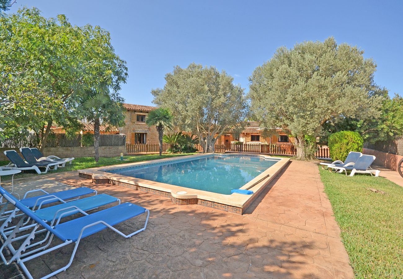 Vista de la piscina de Quart, casa de campo en Alcúdia, Mallorca