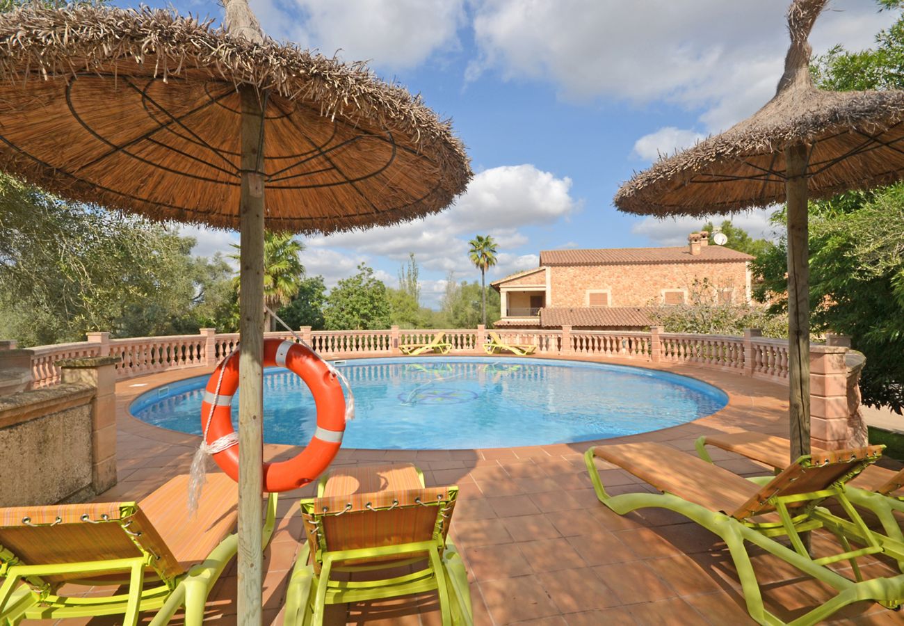 Blick auf den Pool von Cantonera, Haus in der Nähe von Palma de Mallorca
