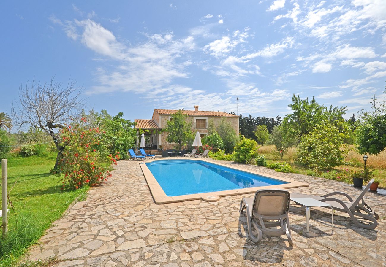 View of Tresco finca with pool, garden, and total privacy in Mallorca