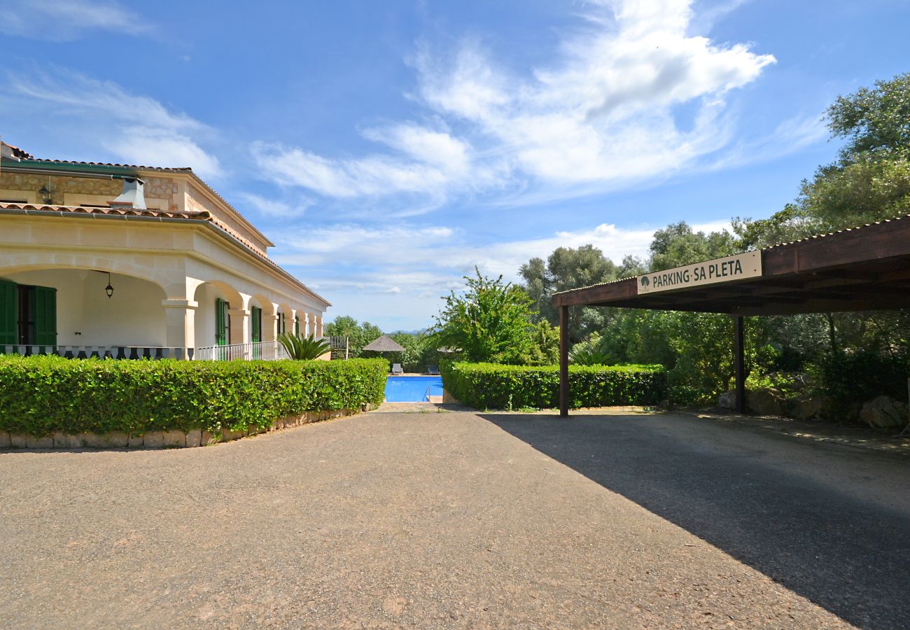 Cottage in Petra - Pleta